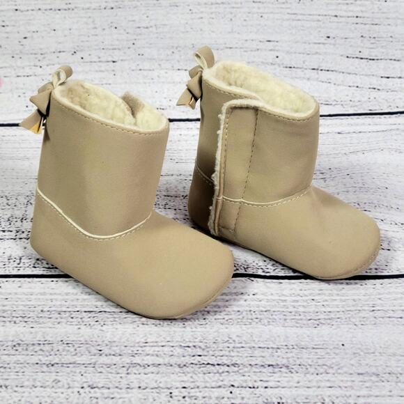 Osh Kosh B'gosh Baby Girl Suede Pull On Boot, Tan, Size 3-6 months - Picture 3 of 6